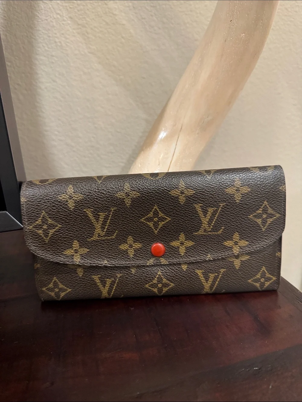 Louis Vuitton Monogram Canvas Emilie Wallet